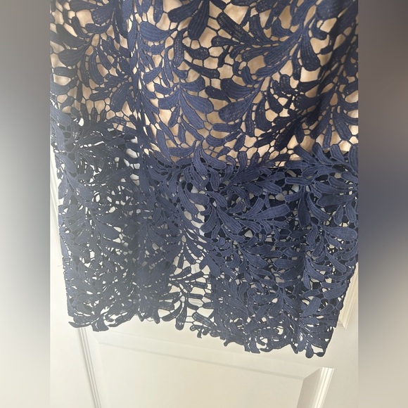 NWT LULUS Women’s Divine Destiny Navy Blue Lace Midi Dress - Picture 5 of 14